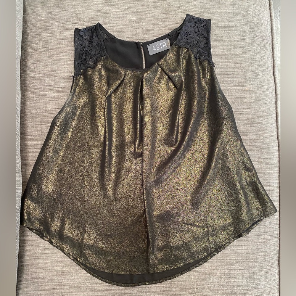 ASTR elegant top sleeveless